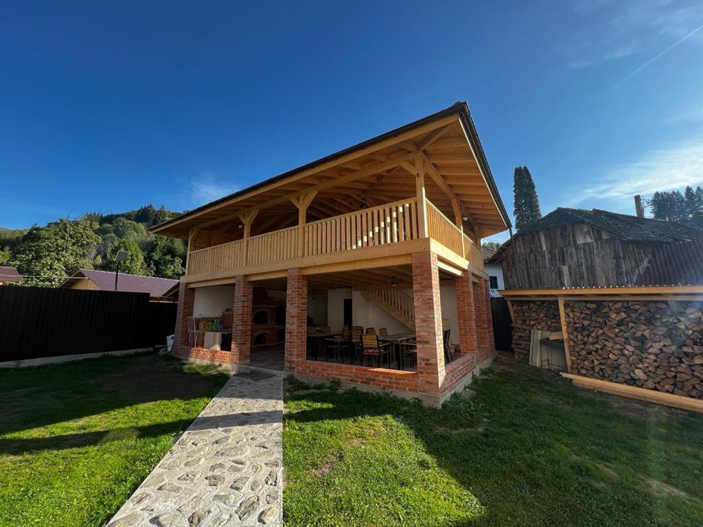 Готель Casa Bujor De Munte Dragoslavele Екстер'єр фото